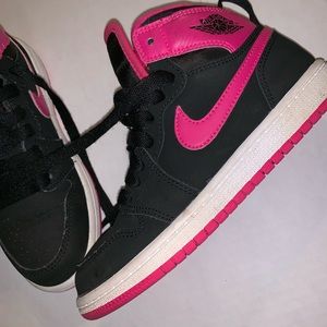 nike jordan 1 pink and black